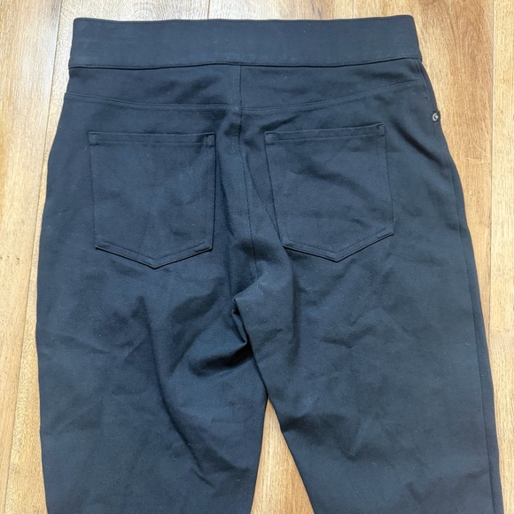 Spanx Black Pants Size Medium - Picture 6 of 12